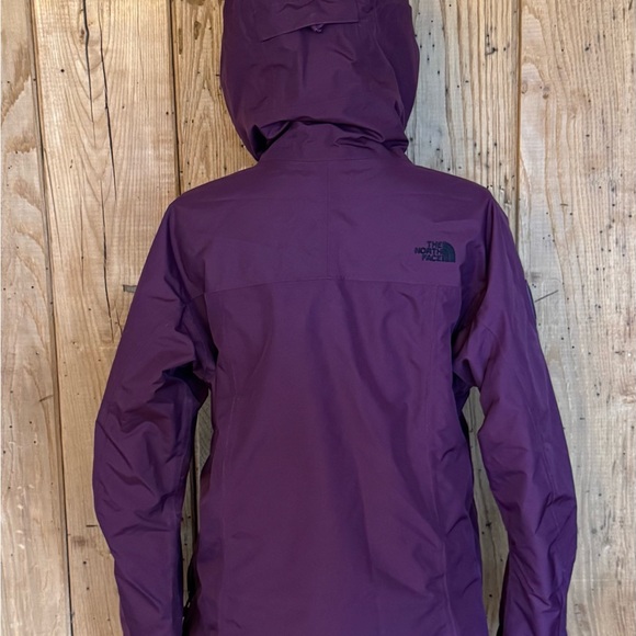 The North Face Summit Series HyVent Alpha Jacket Womens L Burgundy Hooded RECCO - Picture 7 of 14